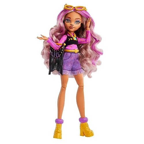 Mattel Monster High 2022 Day Out Mthky72 - Bambola Articolata, 25 Cm, Con Personaggio Clawdeen Wolf, Colore: Viola
