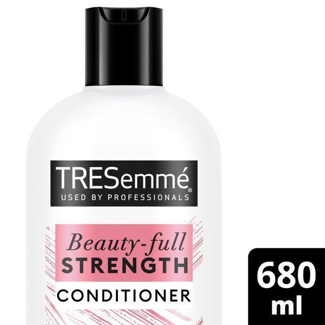 Balsamo Tresemme Beauty-Full Strength 680Ml