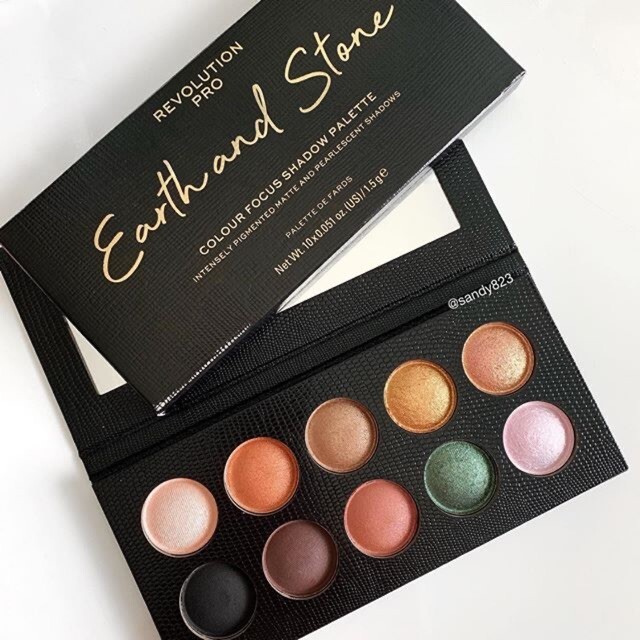 Palette Revolution Pro Earth and Stone 10 ombretti