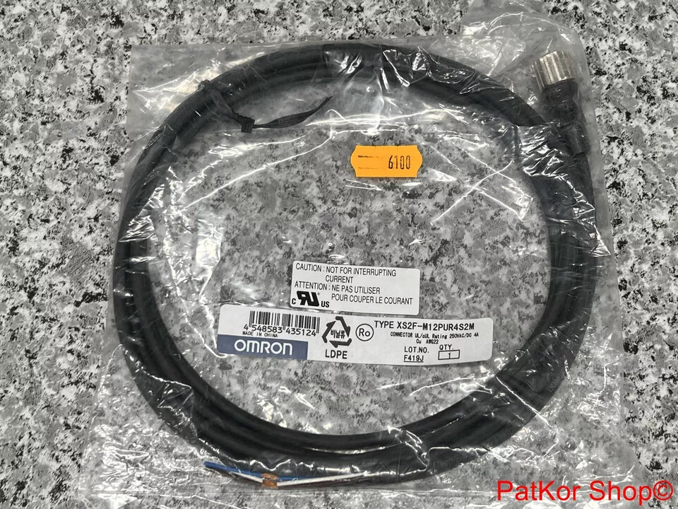 Omron XS2F-M12PUR4S2M