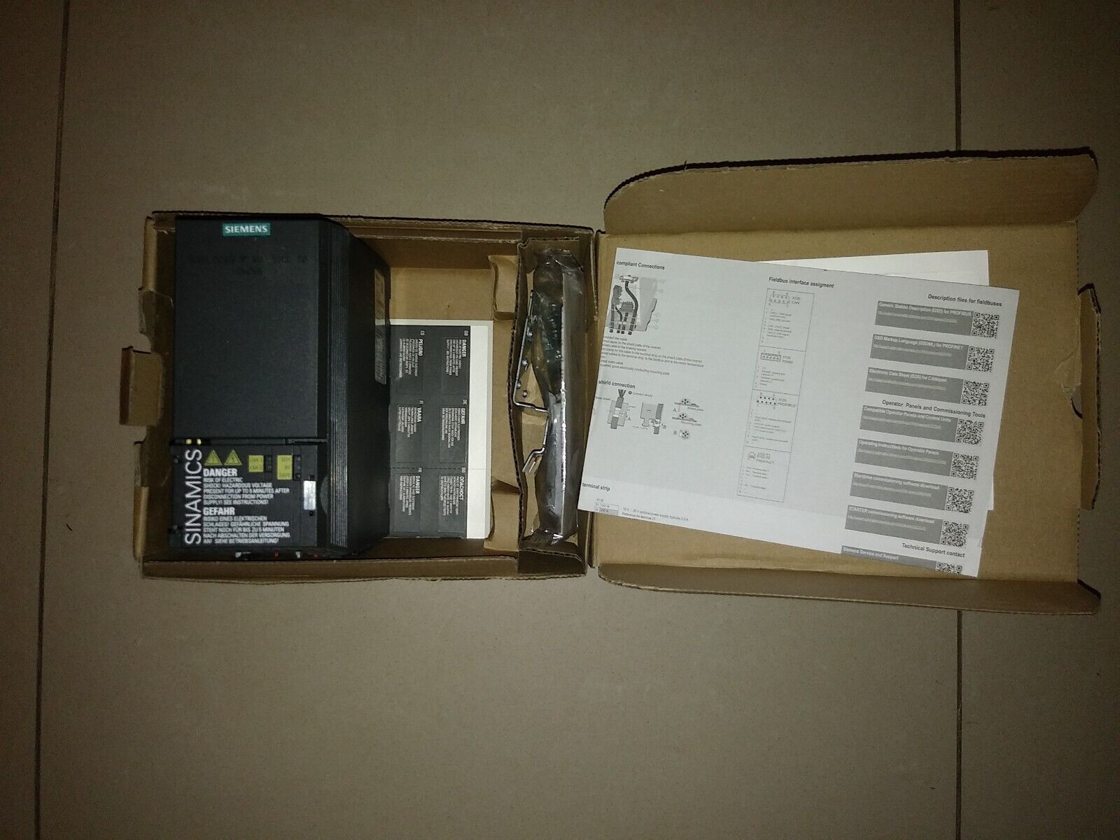 NUOVO! NEW INVERTER SIEMENS SINAMICS G120C PN 1,1KW 6SL32101KE132AF2