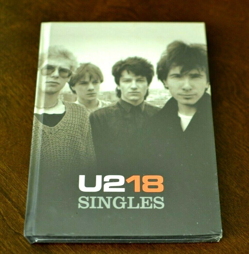 U218 Singles [US Bonus DVD] [Limited ] By U2 ( CD/DVD, Nov-2006) Nuovo