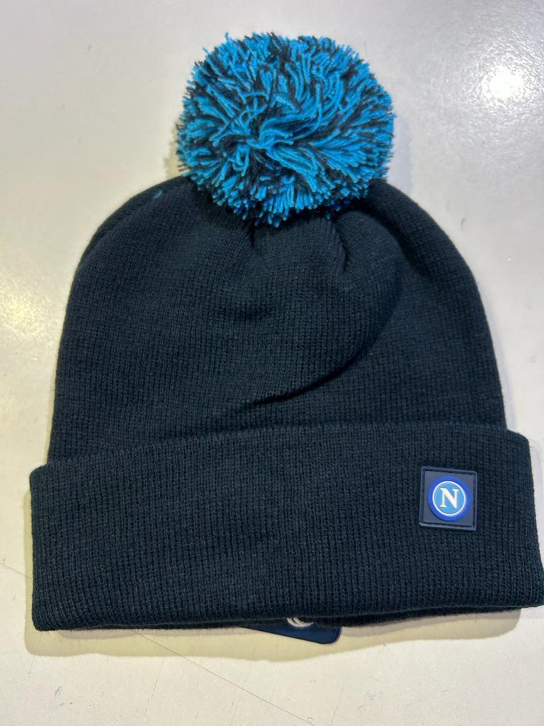 Cappello con ponponin maglia liscia logo in silicone ricamato ssc napoli