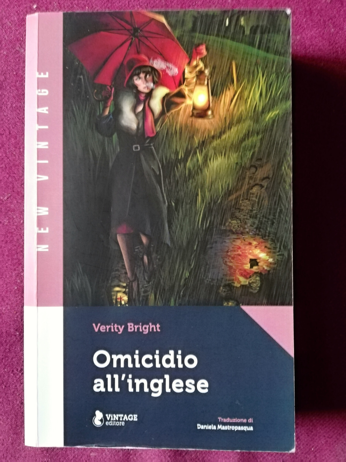 Omicidio all'inglese - Bright Verity  Sfogliato ma praticamente NUOVO.
