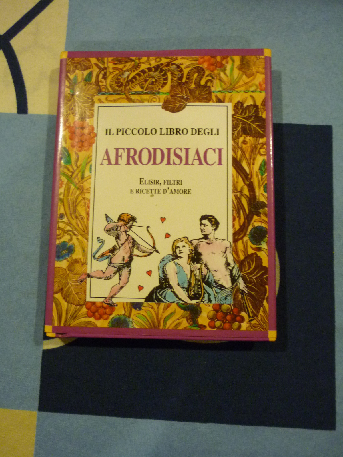 IL PICCOLO LIBRO DEGLI AFRODISIACI ARMENIA