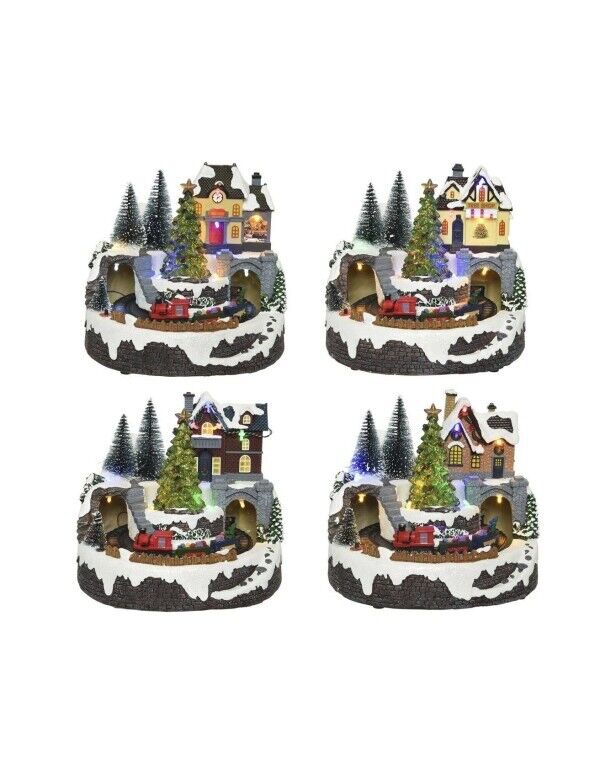Carillon Di Natale Scenario Festivo LED Trenino h17,9cm Prodotto Assortito