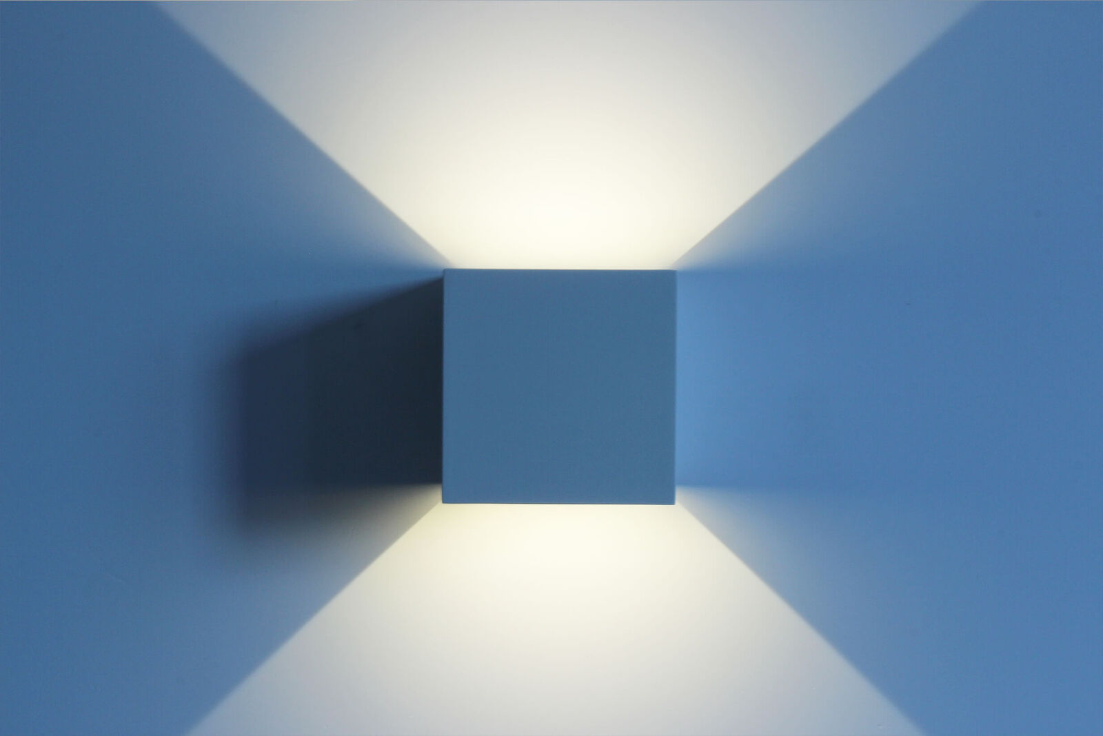 Applique Led Da Parete Brandie 6W Carcassa Bianca Quadrata Bianco Neutro IP65