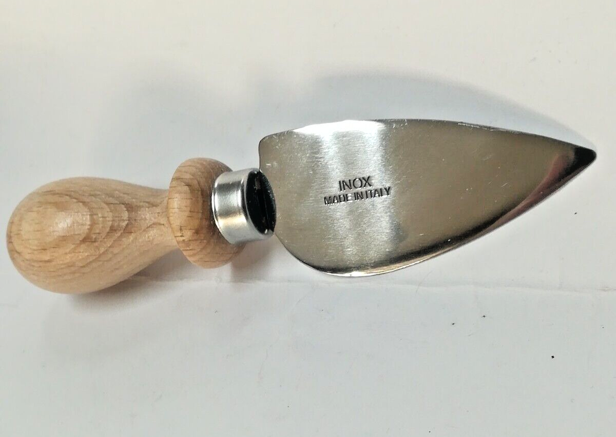 Calder,coltellino per formaggio,ideale per grana,art.451,lama inox 8 cm.