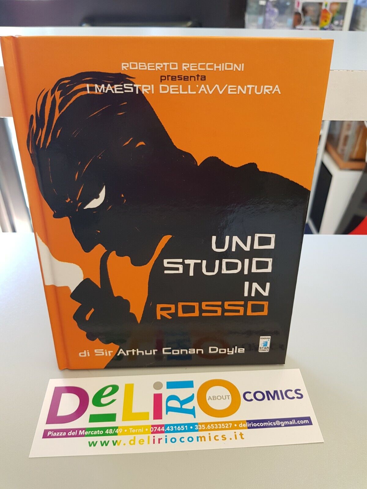 I MAESTRI DELL'ORRORE - UNO STUDIO IN ROSSO Ed. STAR COMICS SCONTO 5%
