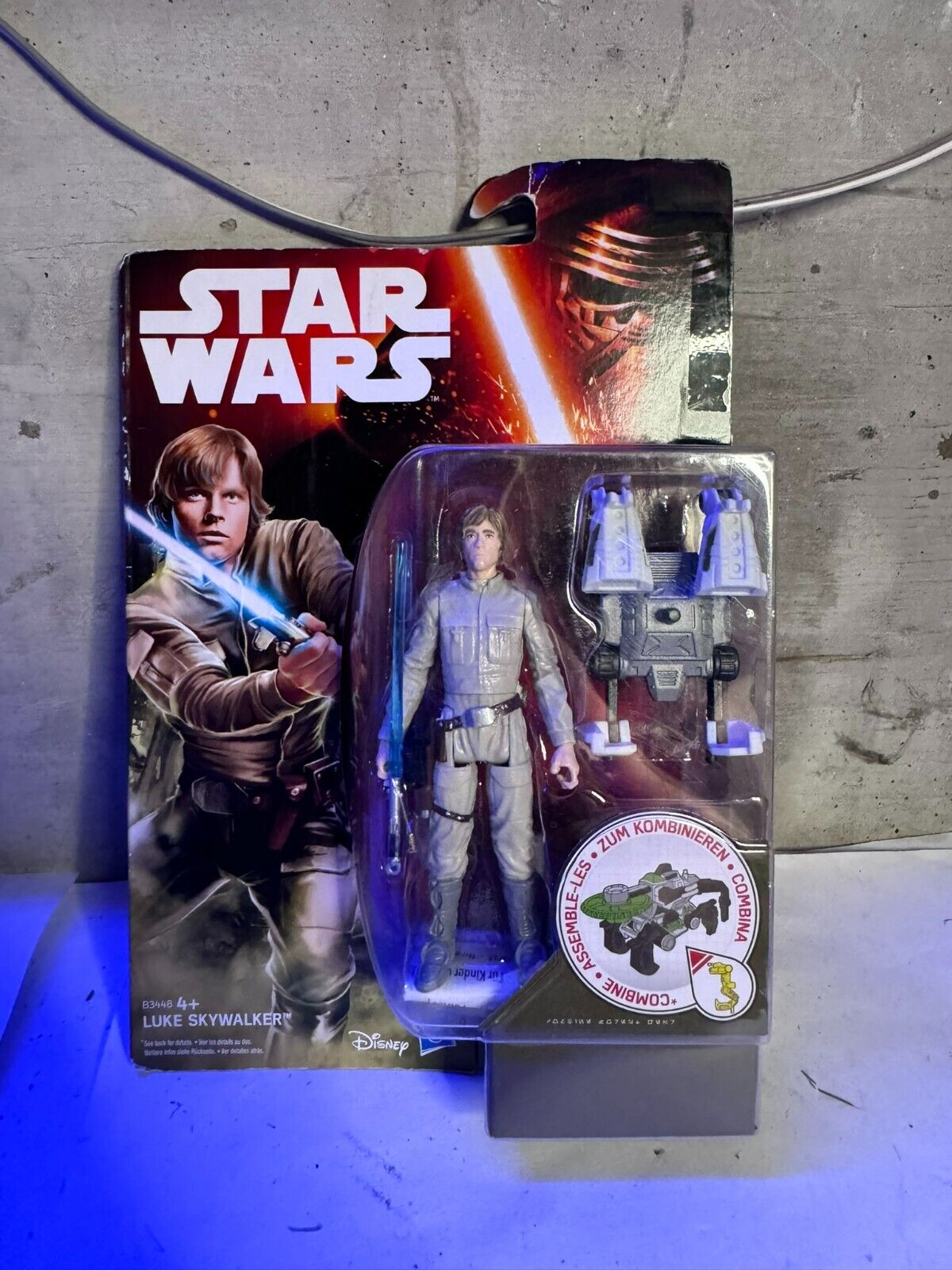 Hasbro Star Wars The Vintage Collection - Luke Skywalker Figura di Azione