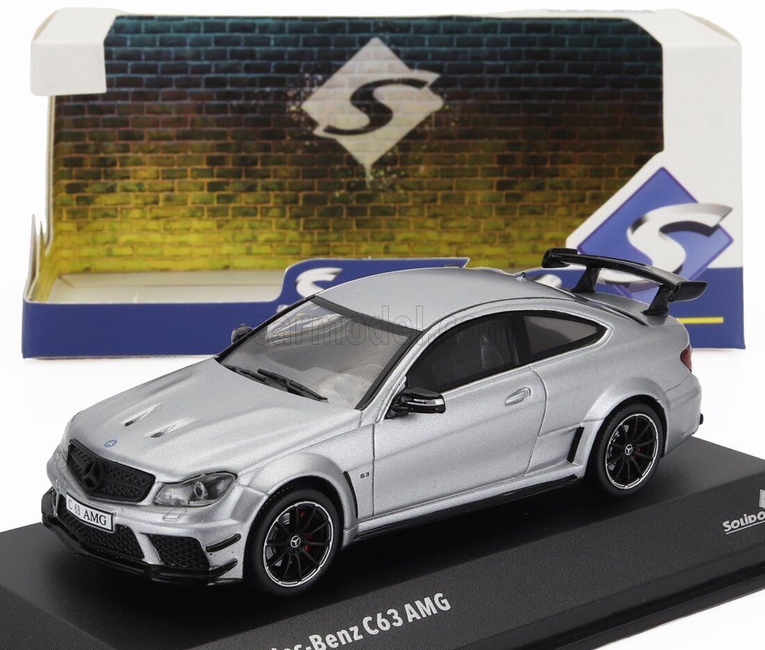 MODELLINO AUTO STATICO SOLIDO MERCEDES BENZ C-CLASS C63 AMG 2012 SILVER 1/43