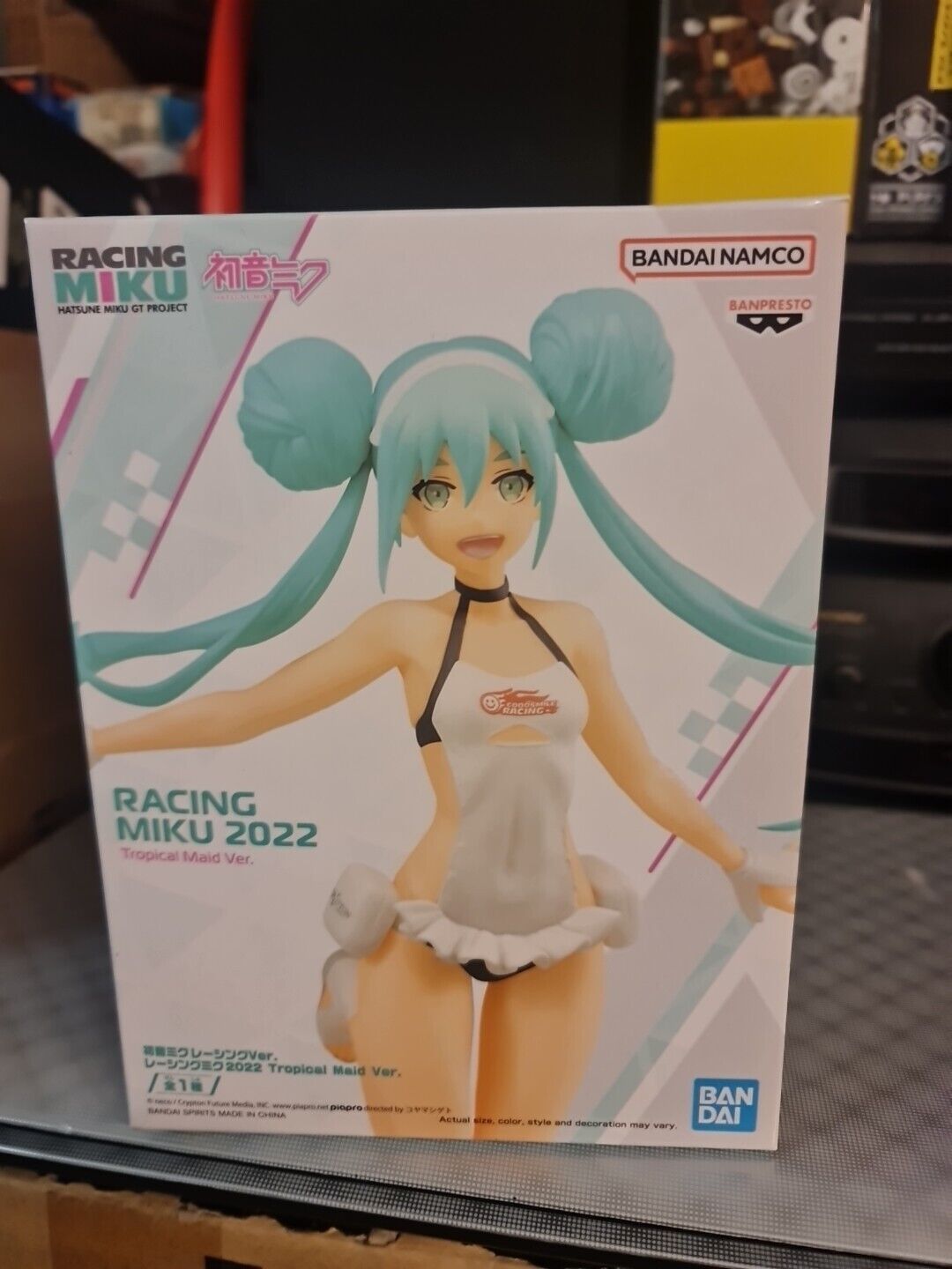 HATSUNE MIKU- RACING MIKU 2022 TROPICAL MAID VERSION-16CM BANPRESTO