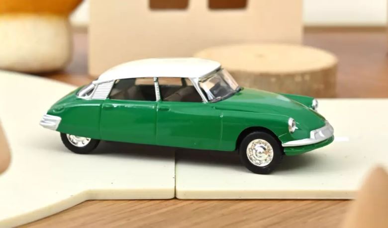 NOREV - 1958 CITROEN DS 19 tetto verde e bianco -  - NOREV310528