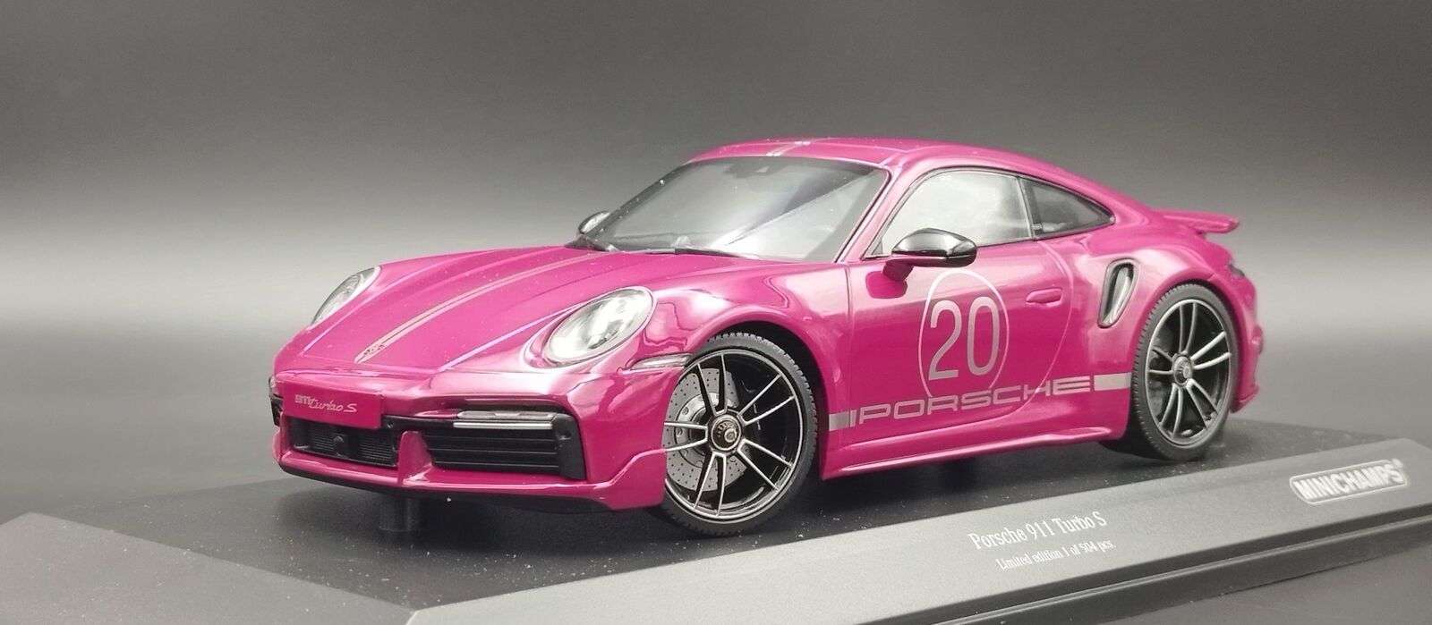 1:18 Minichamps 2021 Porsche 911 Turbo S Sport Design Package Red