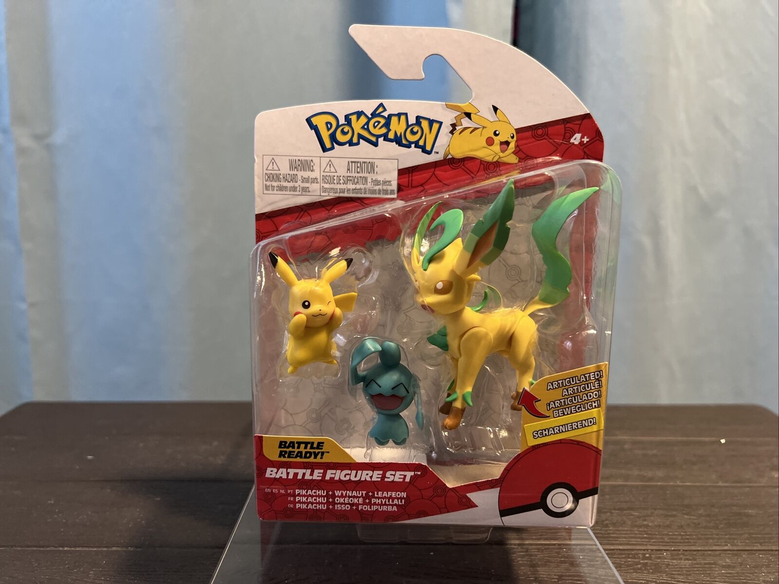 Pokemon Battle Feature Figures Tri Set Pikachu Wynaut Leafeon