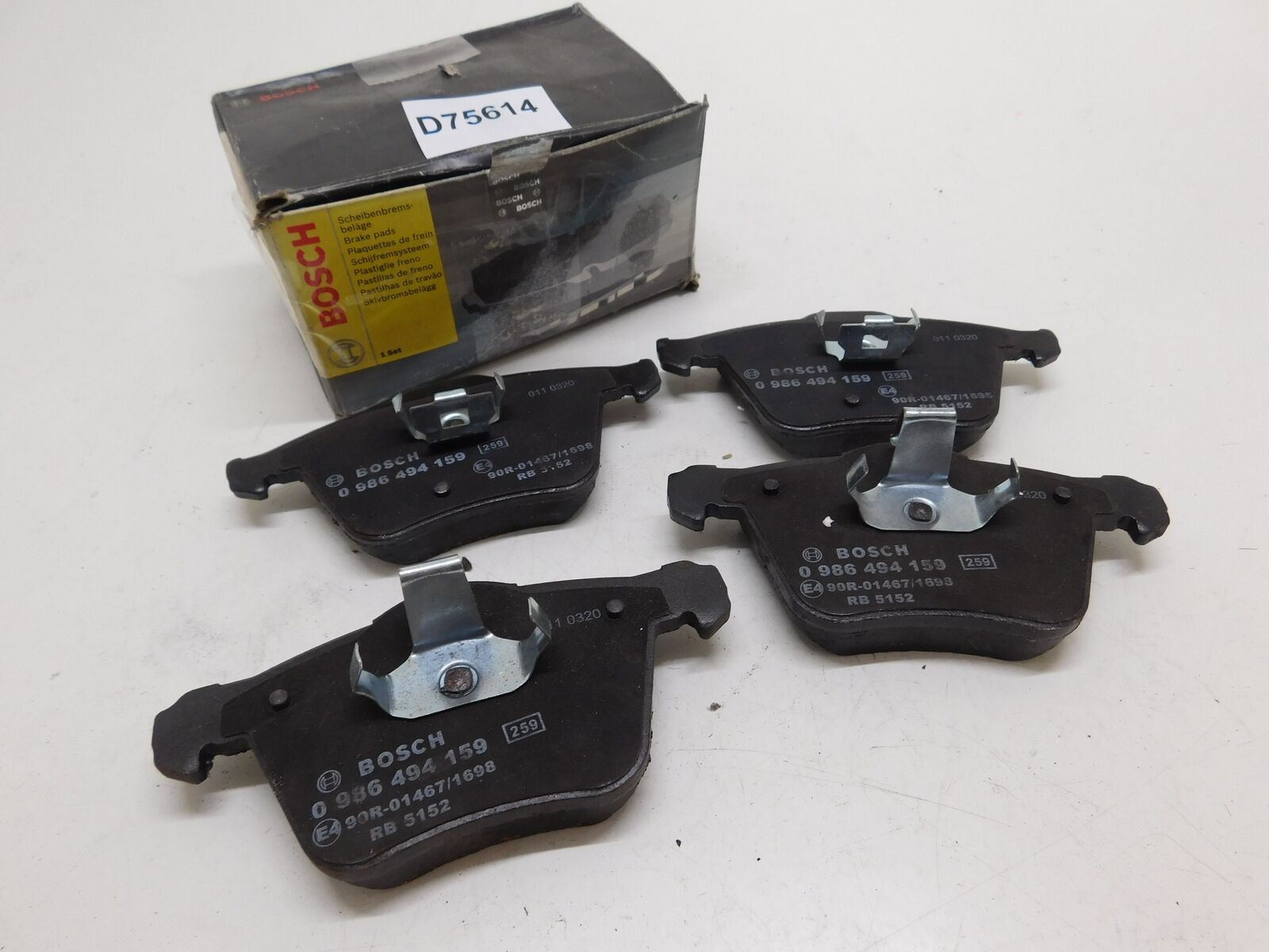 PASTICCHE PASTIGLIE FRENO ANTERIORI FRONT BRAKE PAD PER VOLVO XC90 2002 2014