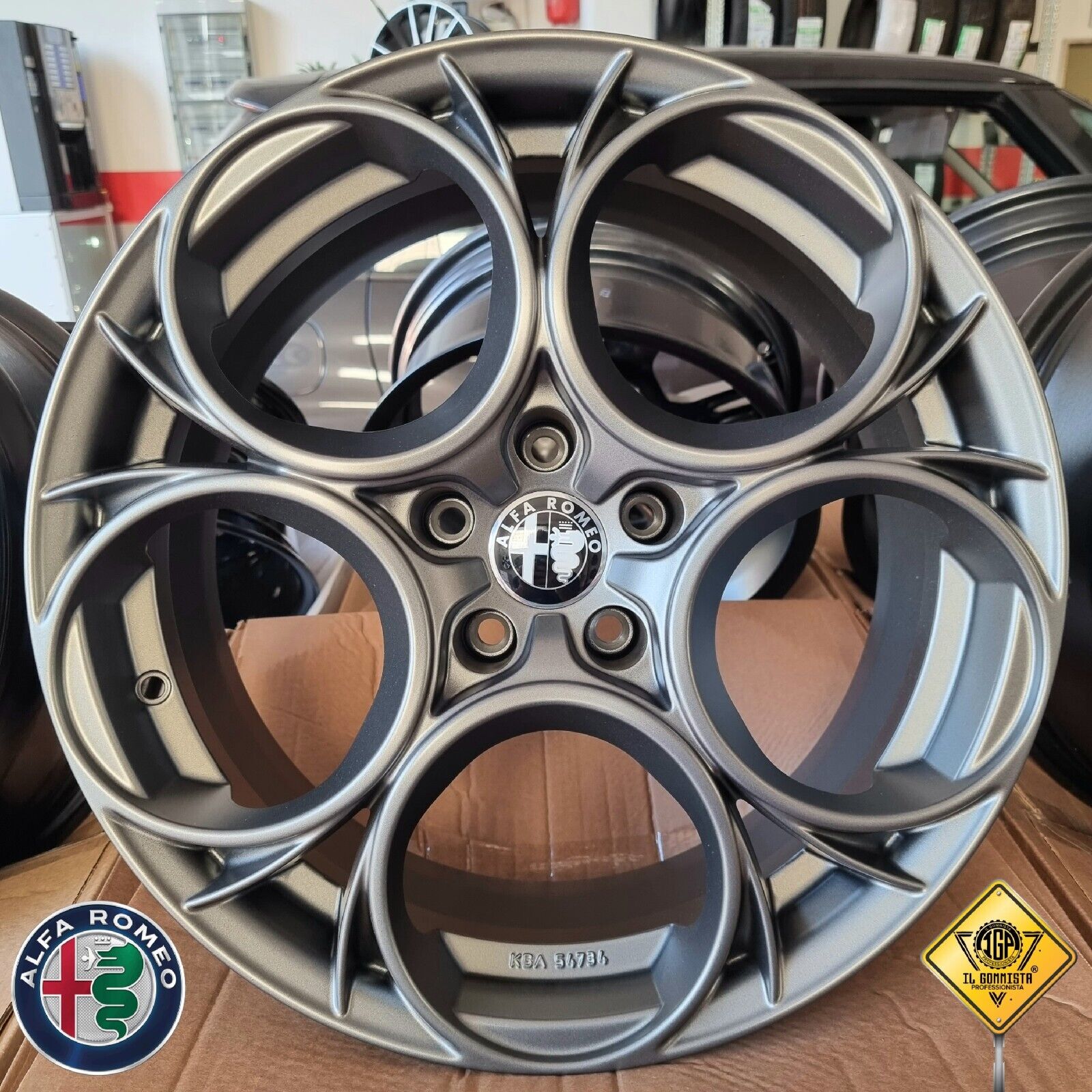 KIT 4 Cerchi In Lega 8 x 18" Compatibili con Alfa Romeo Giulia Stelvio Tonale Q4