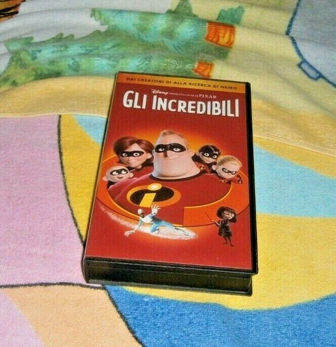 VHS ORIGINALE GLI INCREDIBILI DISNEY PRESENTA UN FILM  VHS VS 5348 PIXAR VS 5348
