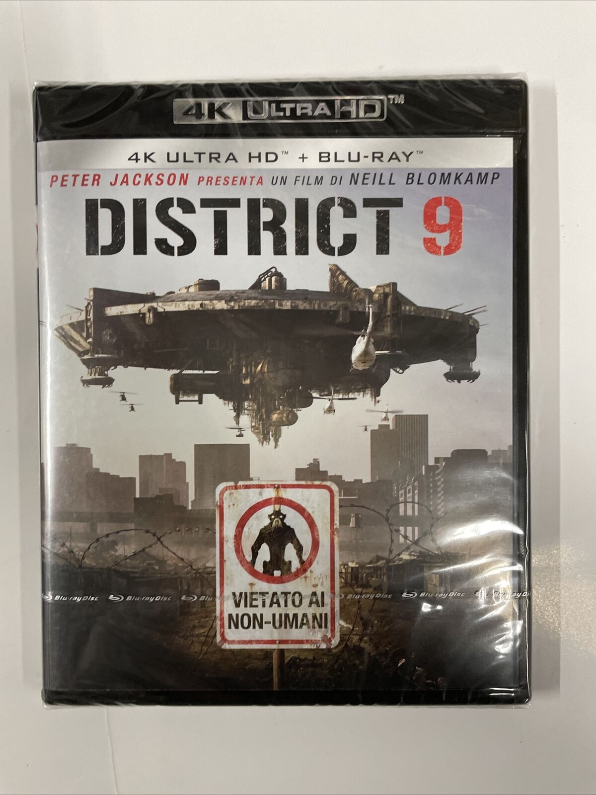 DISTRICT 9 (2009) 4k ultra hd + blu ray - nuovo, sigillato