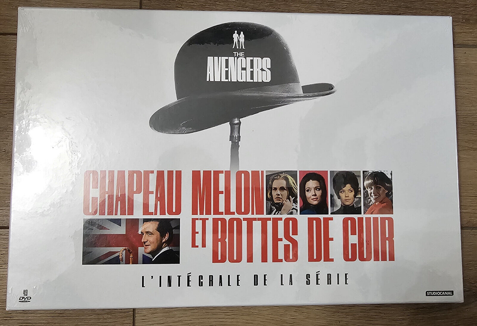 The Avengers E Nuovo Avengers Patrick Macnee 49 Box DVD Set Nuovo Sigillato