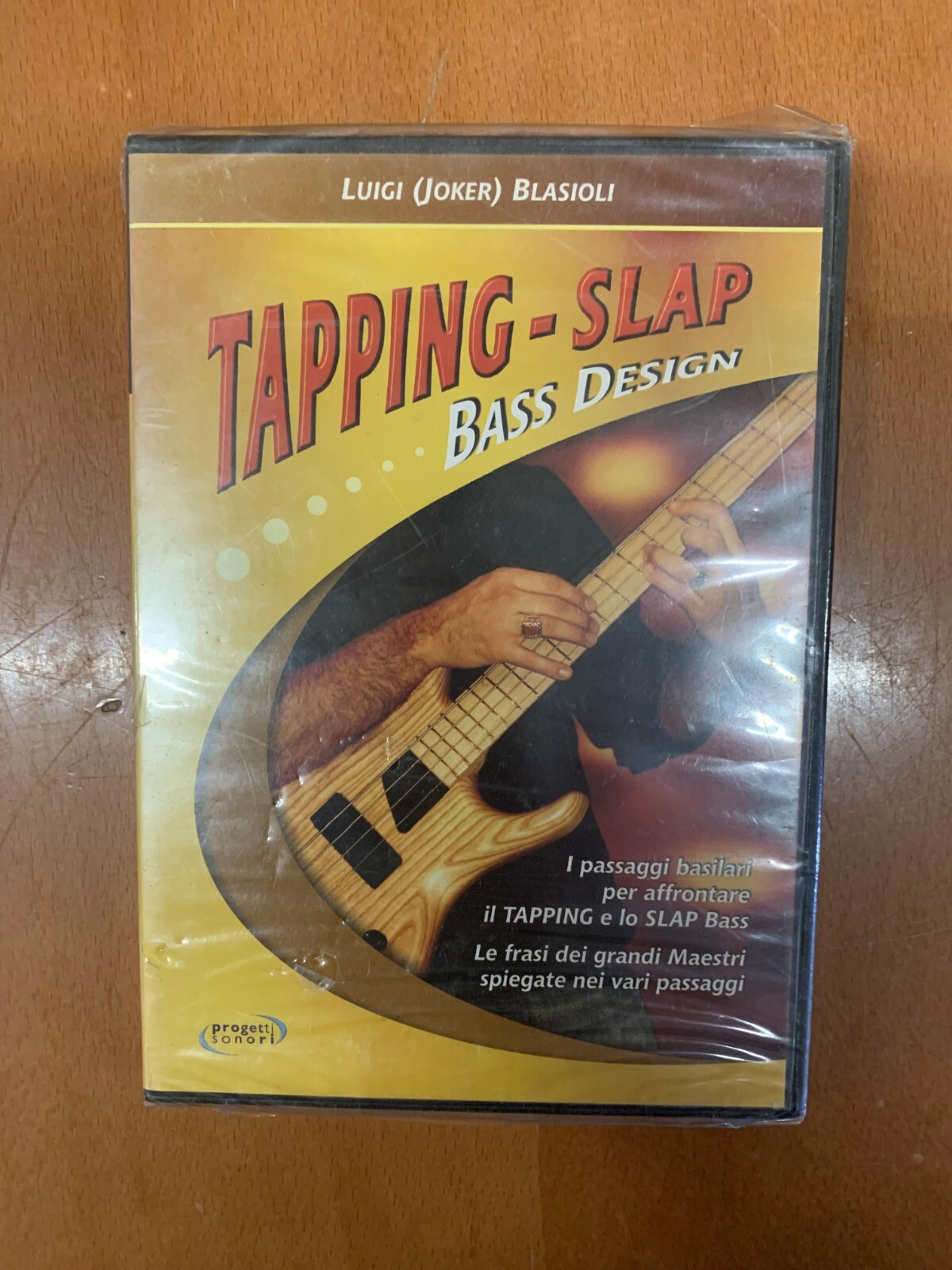 Luigi Blasioli - Tapping-slap bass design DVD