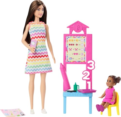 Barbie Carriere - Maestra, Set Con Bambola Mora In Abito Stampato E Bambina Alunna, Lavagna E Accessori Per L'Insegnamento Inclusi, Giocattolo Per Bam