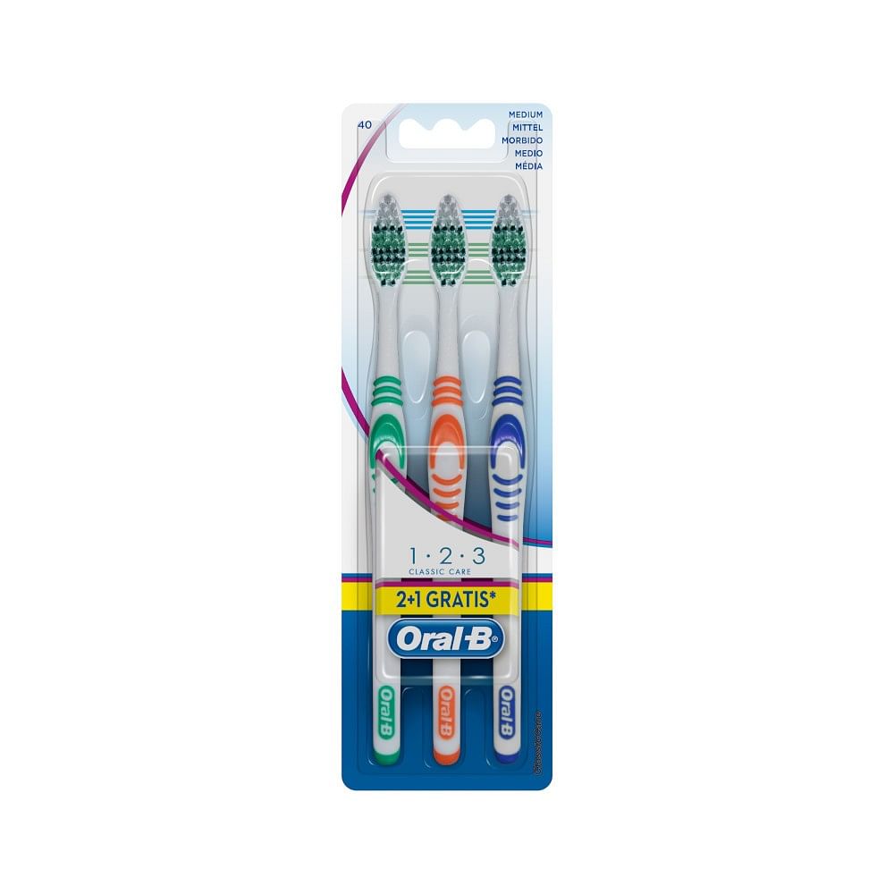 Oralb 123 Classic Care Spazzolino Manuale 3 Pezzi