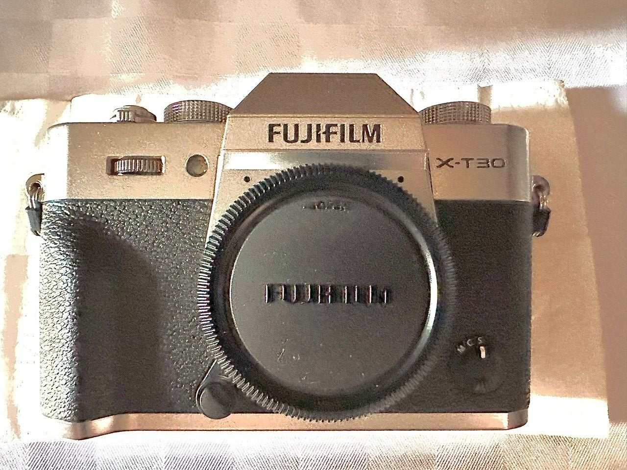 Fujifilm X-T30 II - Kit  Fotocamera digitale + Obiettivo XF 14mm F.28.R