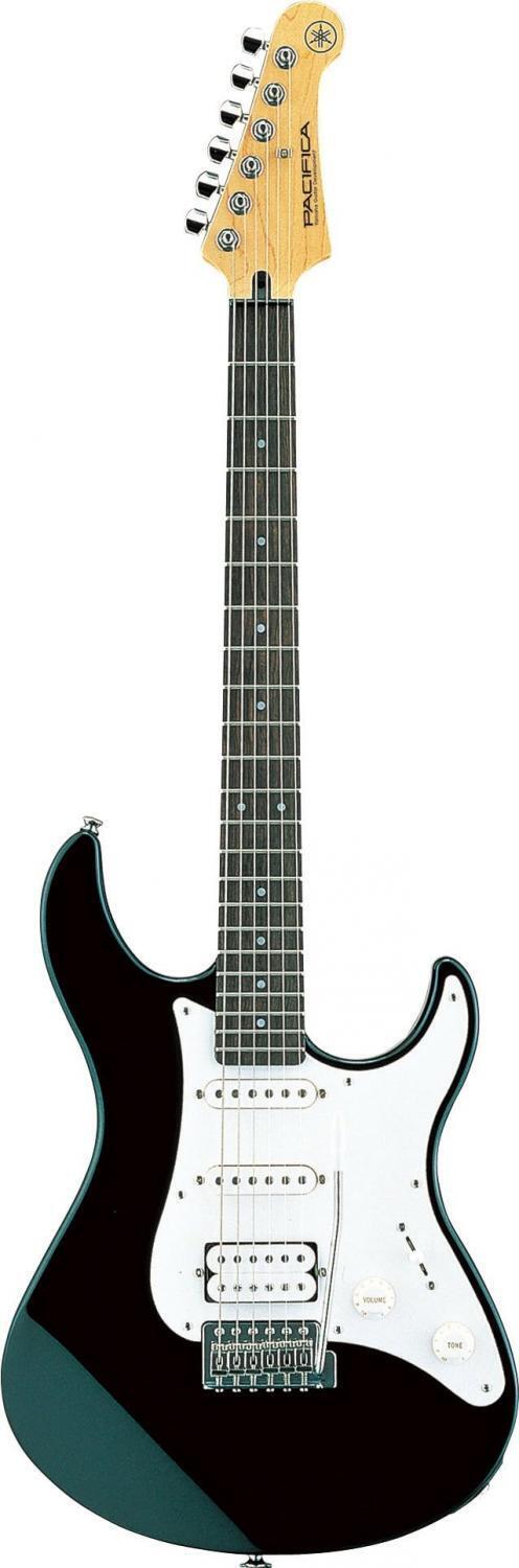 YAMAHA Chitarra elettrica 6 corde in legno d'ontano 22 tasti - PAC112J