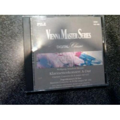 Joze Ostrac/Clarinet - Kamil Sre Clarinet Concerto in A major/Bassoon Conce (CD)