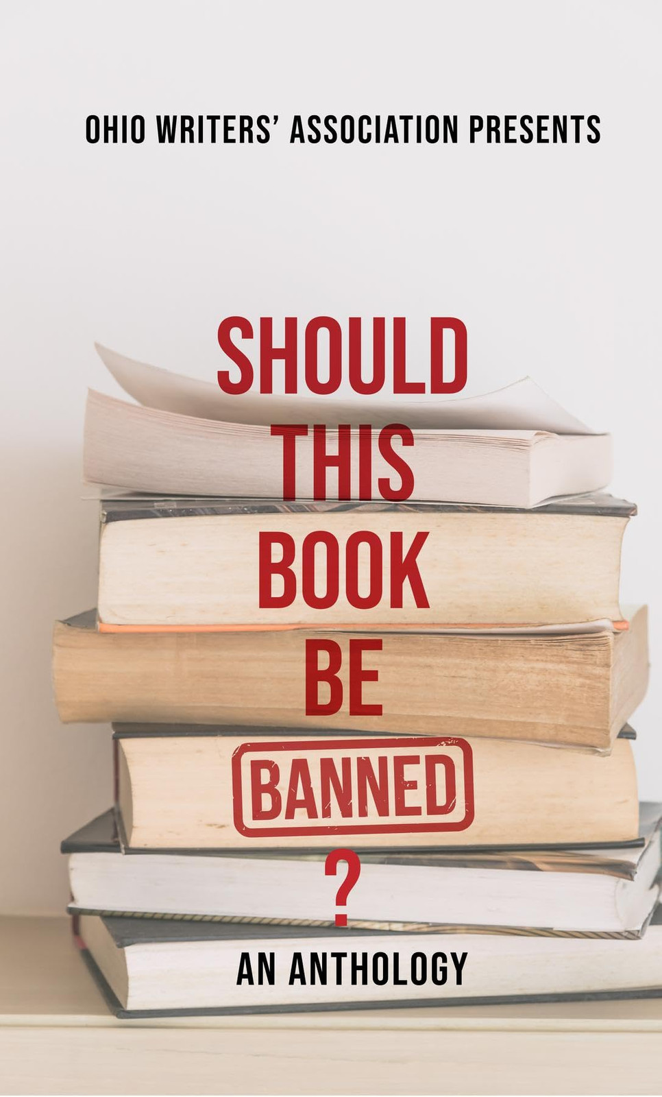 Brienne Daugherty Jim Hodnett Tra Should This Book Be Banned? An An (Tascabile)