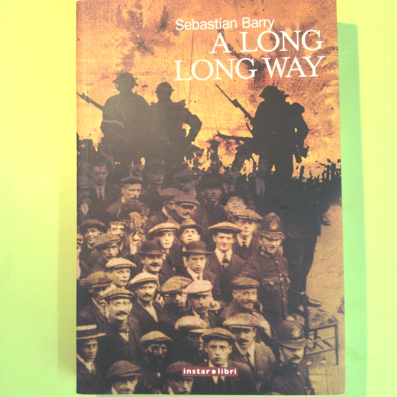 A LONG LONG WAY BARRY INSTAR LIBRI