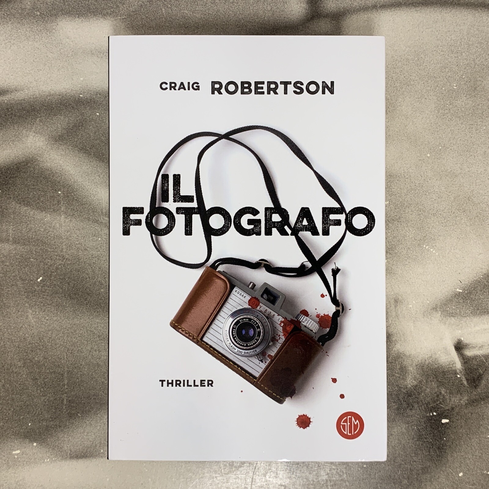 IL FOTOGRAFO - CRAIG ROBERTSON 2020 SEM   LIBRO NUOVO