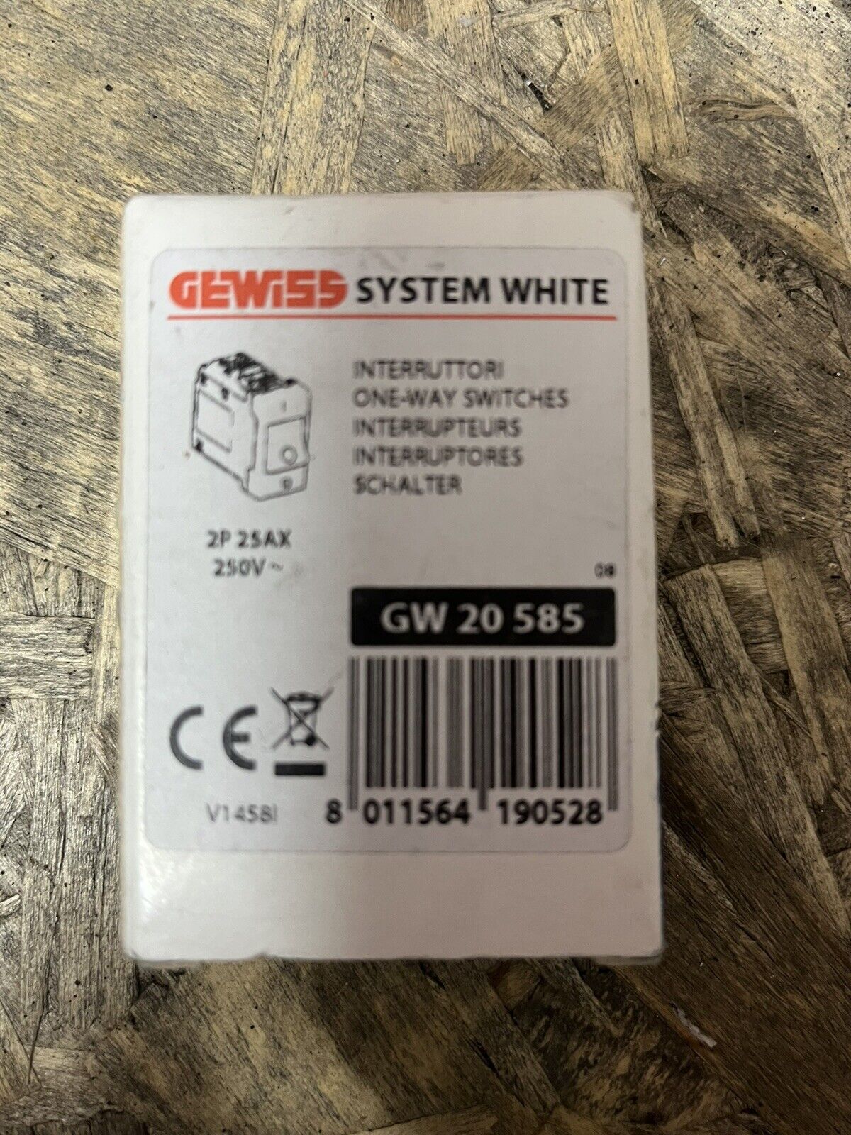 INTERRUTTORE BIPOLARE 25A SYSTEM WHITE GEWISS GW20585 IMPIEGHI GRAVOSI