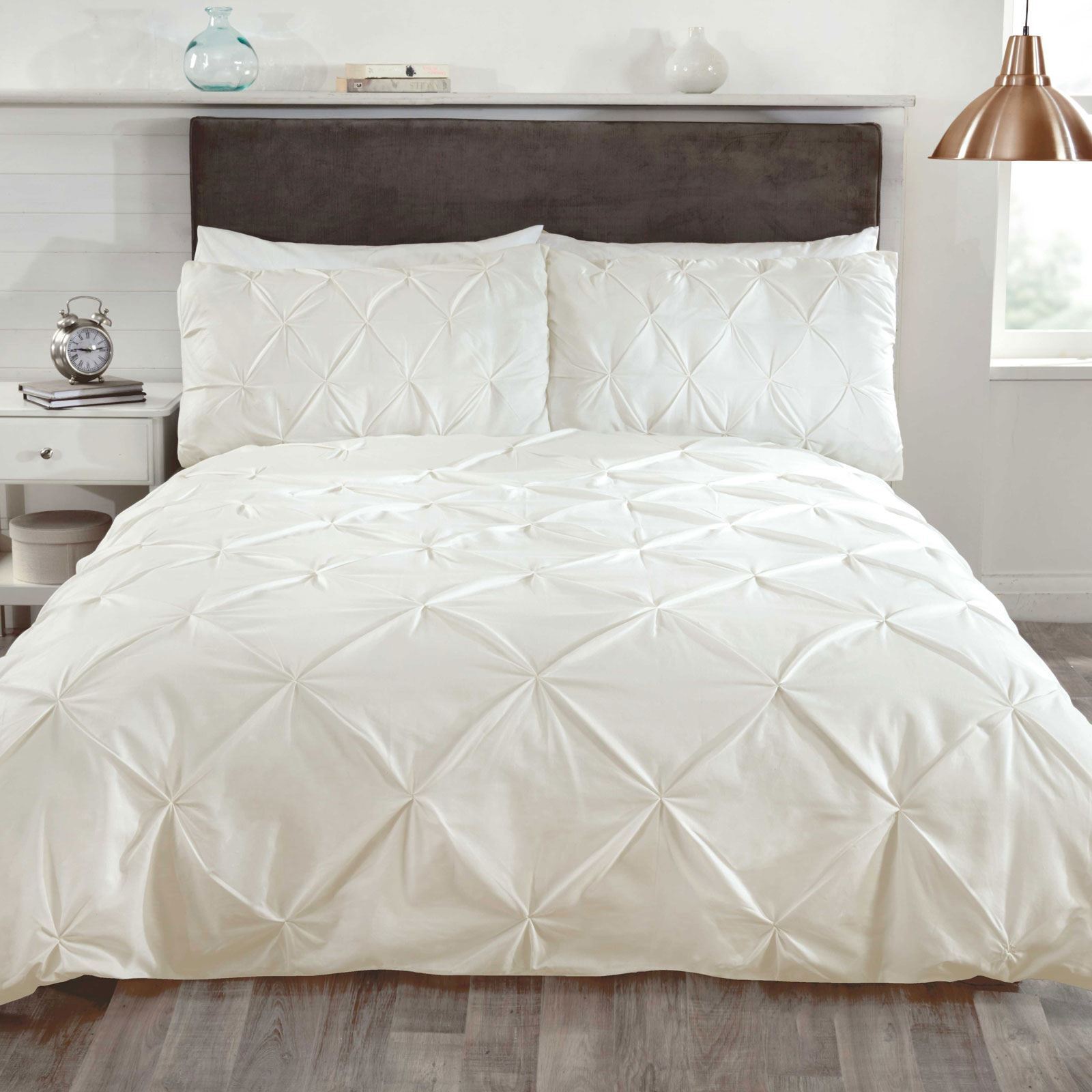 Balmoral Pin Ricamo Crema Copripiumino e Federa Set - Super King