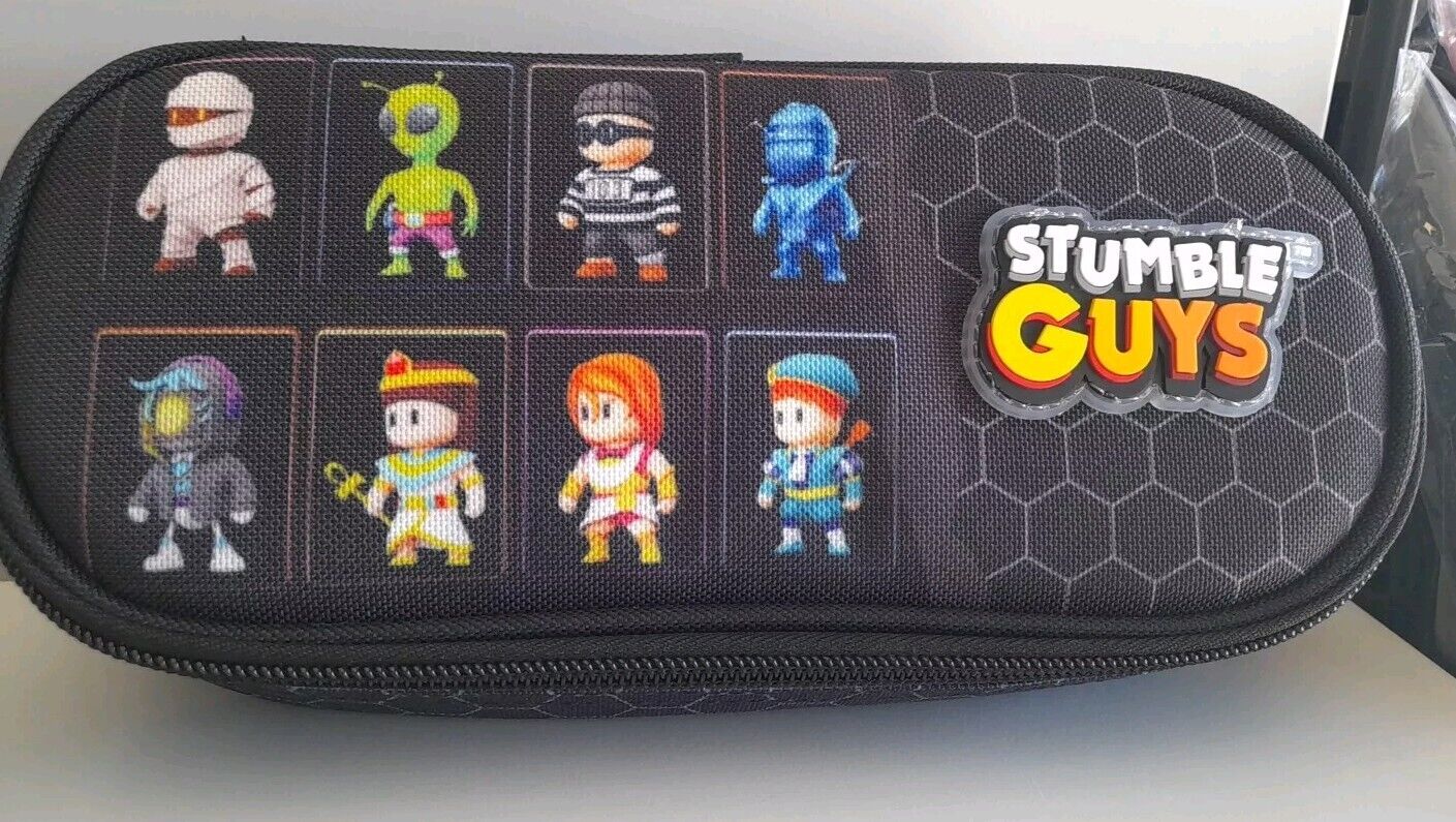 ASTUCCIO OVALE STUMBLE GUYS NERO VUOTO