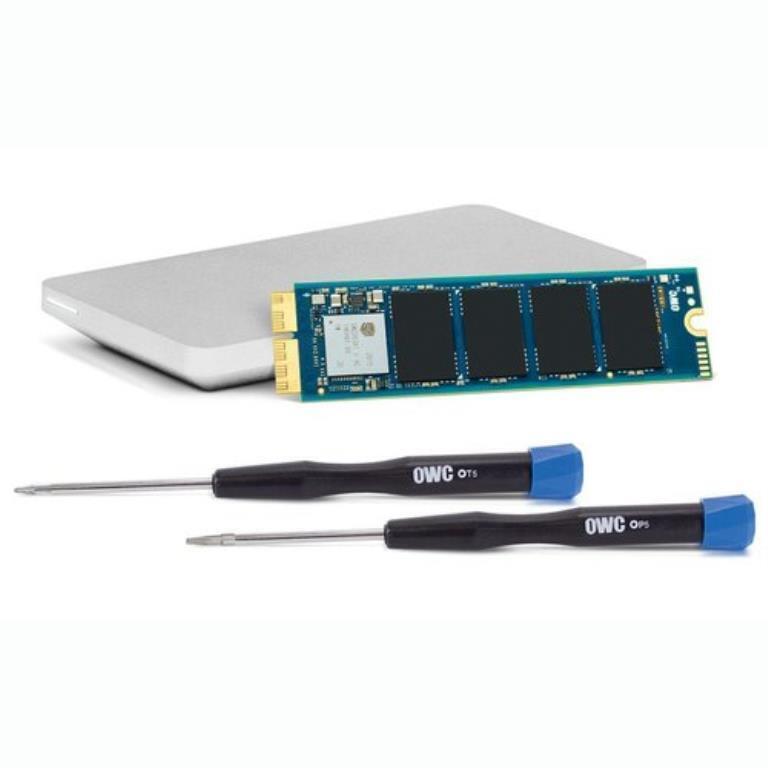 OWC Kit SSD Aura N2 1TB + strumenti + box Envoy Pro - per MM late-14, MBA mid-13