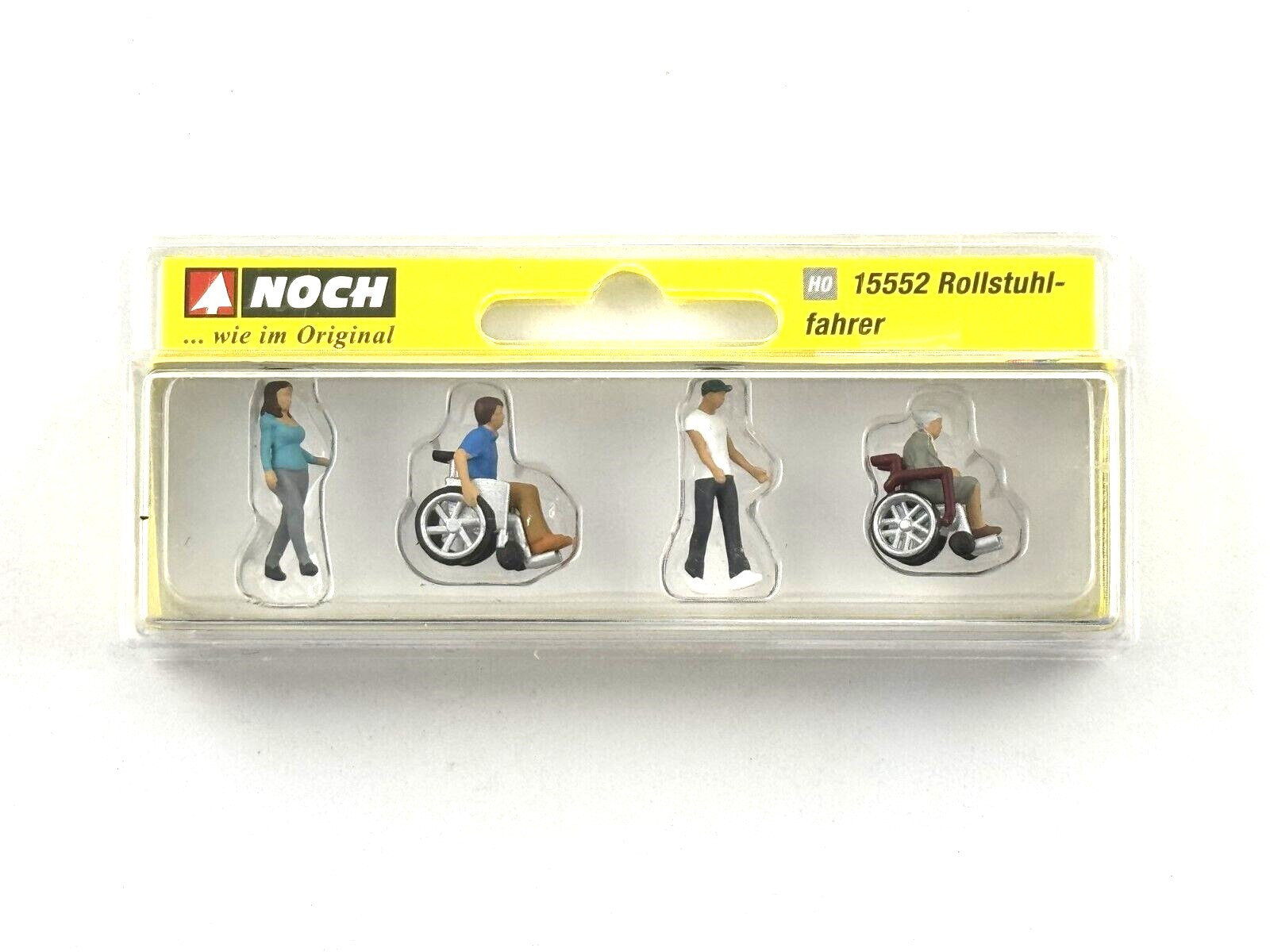15552 Noch personaggi su sedie a rotelle come da foto H0 1:87