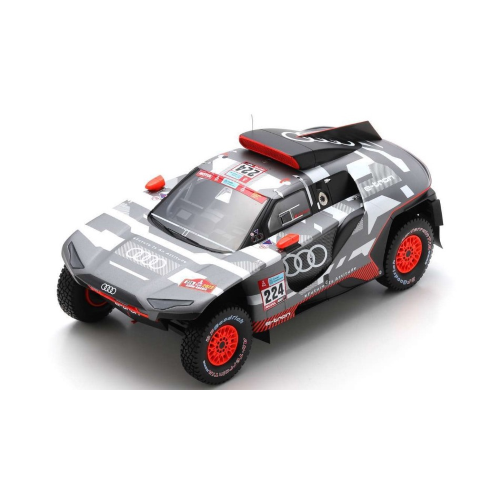 AUDI RS Q e-TRON N.224 DAKAR 2022 M.EKSTROM-E.BERGKVIST 1:18 Spark Model