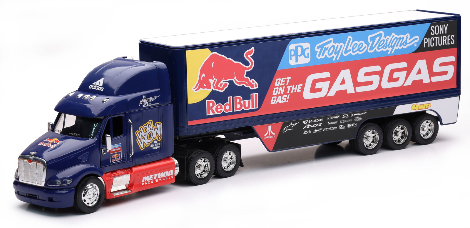 CAMION NEWRAY 11053 REDBULL TROY LEE RACING TEAM TRUCK 1/32