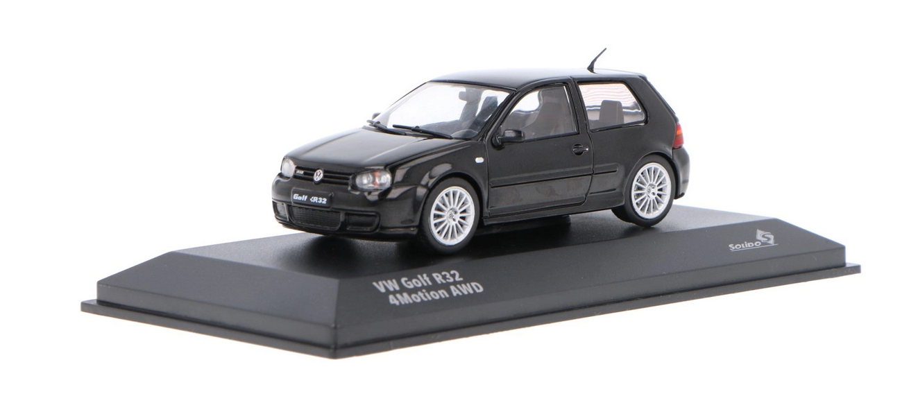 VW GOLF R32 4MOTION AWD BLACK  SOLIDO 1:43 S4313603