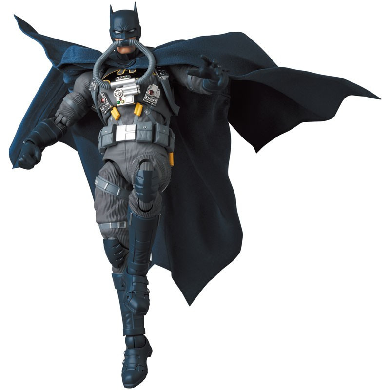 Medicom Toy MAFEX Batman Hush Stealth Jumper Batman