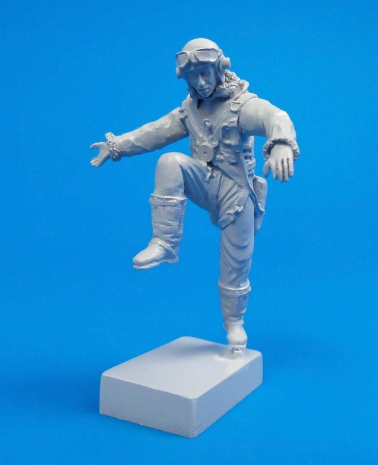 CMK 129-F32317 PILOTA BRITANNICO TEMPESTA, ARRAMPICANDOSI DALLA CABINA DI PIL...