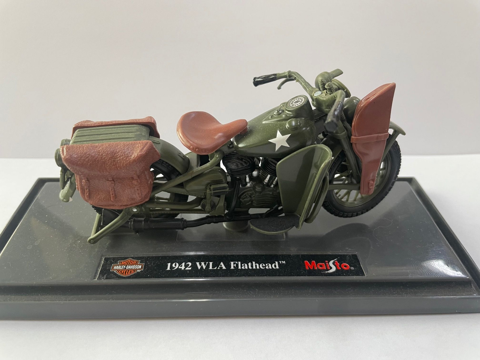 MAISTO 39360US MARCATURA STELLA STATUNITENSE 1942 WLA FLATHEAD HARLEY DAVIDSO...