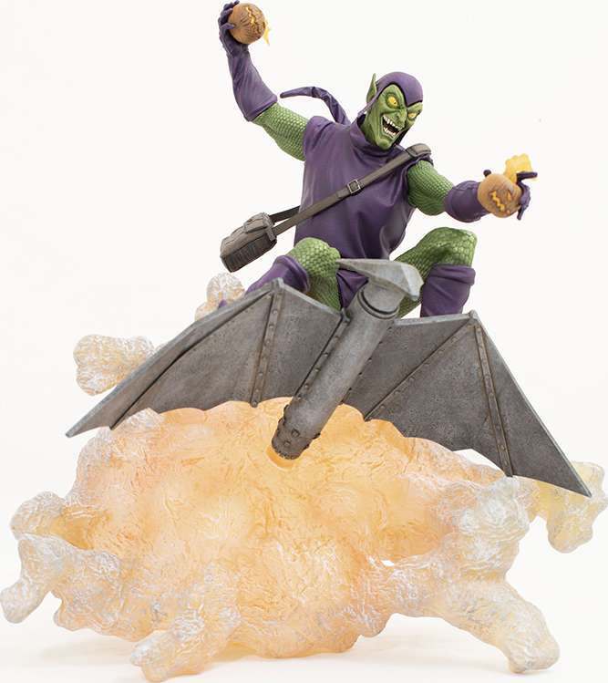 *PREORDER* Marvel Comic Gallery: GREEN GOBLIN by Diamond Select