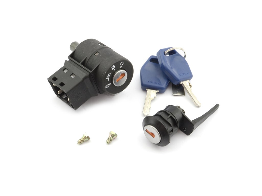 6884 - compatibile con PEUGEOT SPEEDAKE 50 2T 50 1994-1997 SET SERRATURE CON CHI