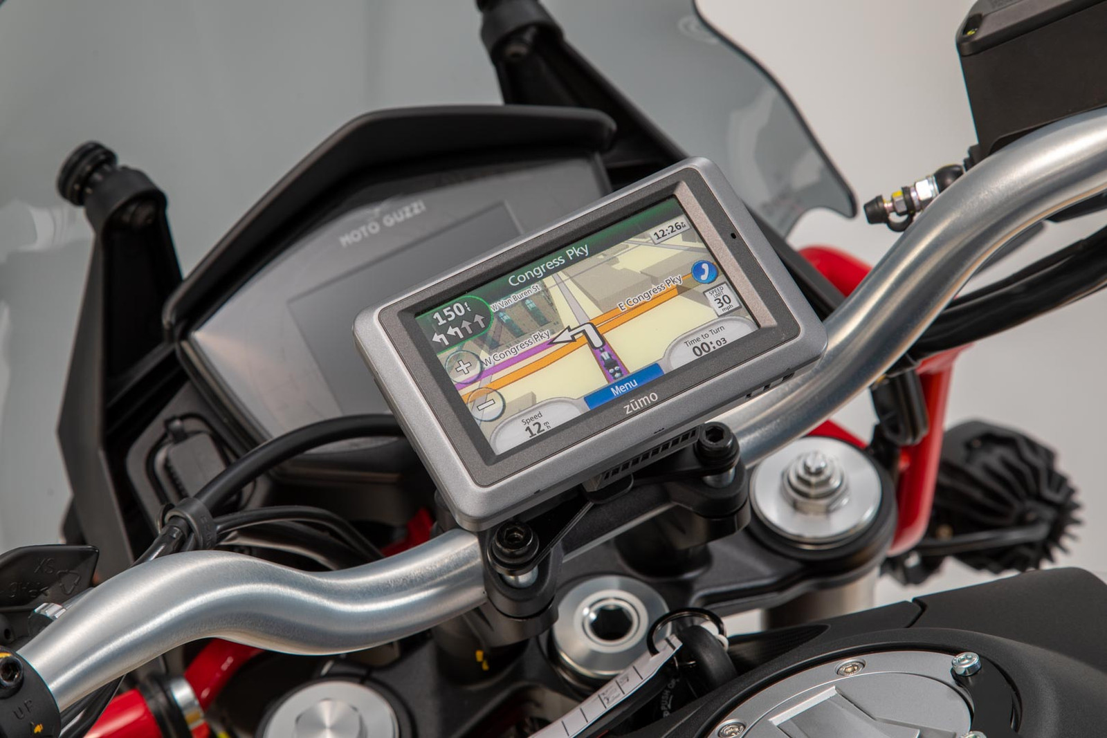 Sw-Motech Supporto navigatore per manubrio Nero. Moto Guzzi V85 TT (19-).