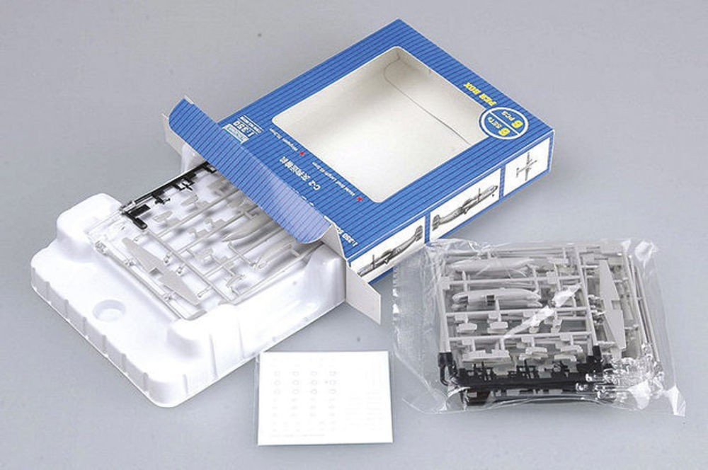 TROMPETER 06238 MODELLO 6 X C-2 GREYHOUND 1/350
