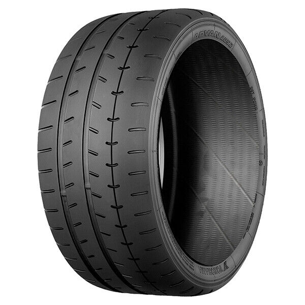 GOMME PNEUMATICI ESTIVI YOKOHAMA 215/45 R17 91W ADVAN A052 XL