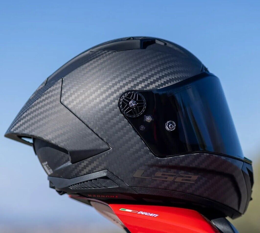 LS2 THUNDER GP AERO MATT CARBON CASCO CARBONIO MOTO INTEGRALE RACING 22.06 TG L